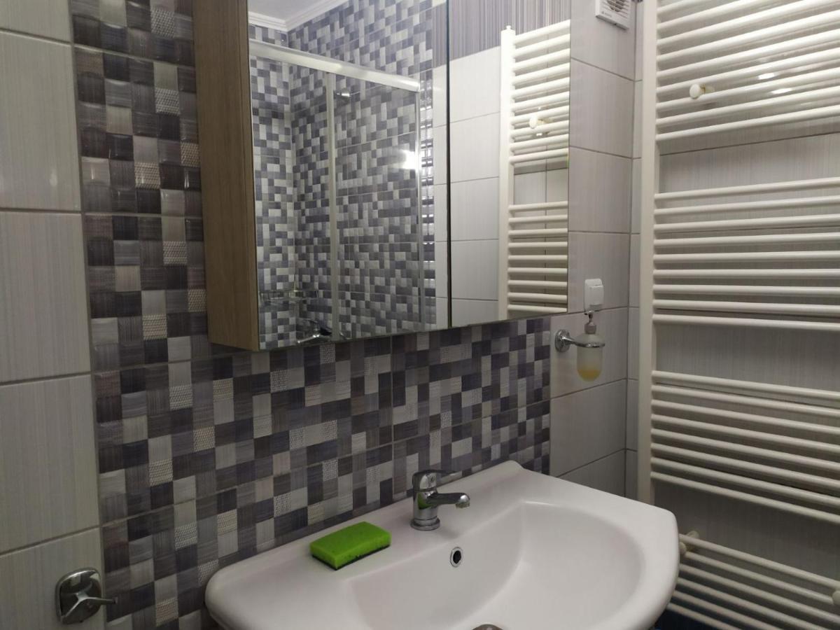 לימנריה Panos Apartment מראה חיצוני תמונה