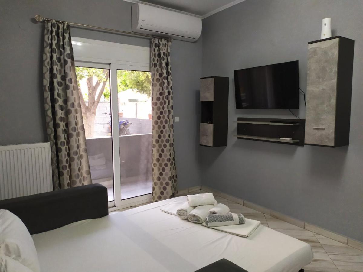 לימנריה Panos Apartment מראה חיצוני תמונה